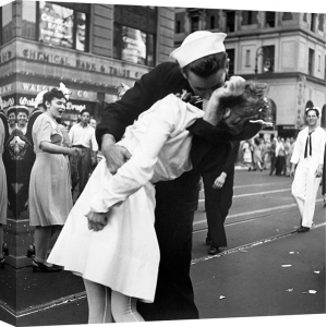 Quadro, stampa su tela. Victor Jorgensen, Il bacio del marinaio a Times Square, New York, 1945