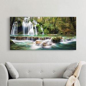 Quadro con cascata, stampa su tela. Waterfall in a forest